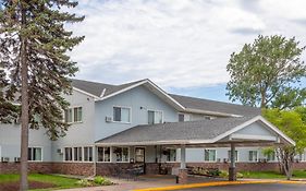Super 8 By Wyndham Duluth